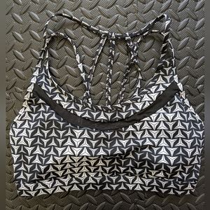 Victoria's Secret Sports Bra Size Large